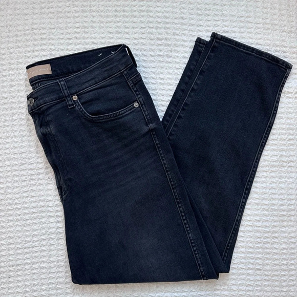 7 For All Mankind Denim - 7 for all Mankind Black High Waisted Cropped Luxe Vintage Jeans Size 31